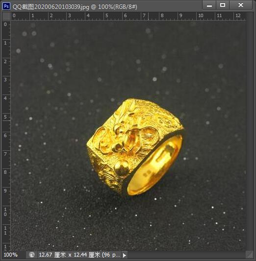 使用PS“涂抹工具”可以模拟手指涂抹绘制的效果