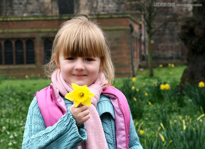 Photoshop巧用通道完美的抠出人像头发丝，ps通道抠图教程