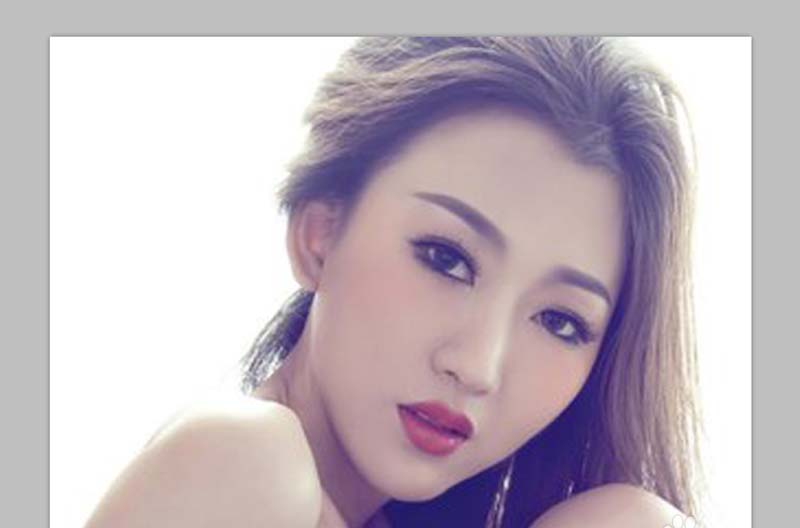 ps怎么给照片制作半素描效果?