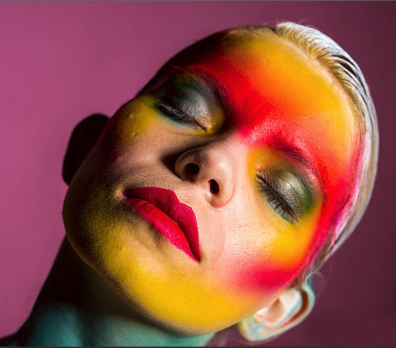 想成为PS高手必看:中性灰完美磨皮教程