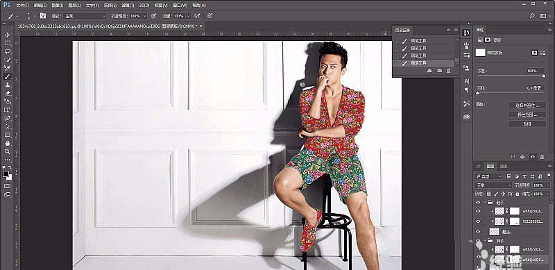 ps怎么给帅哥穿上个性的东北大花衣服?