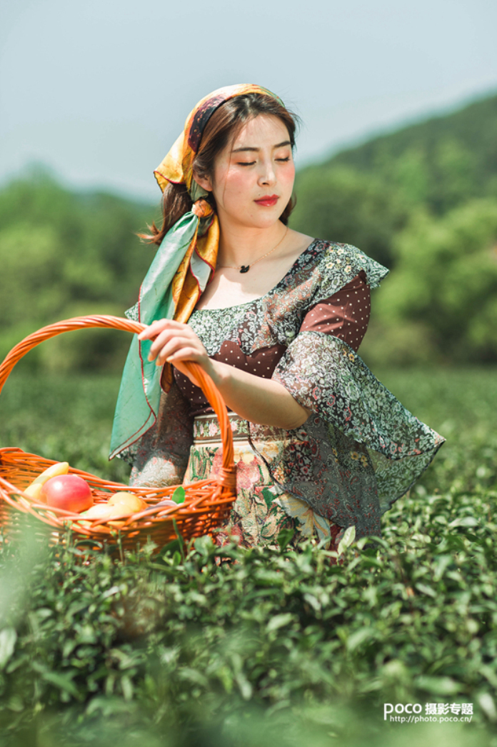 Photoshop将田园照片调出唯美手绘油画效果