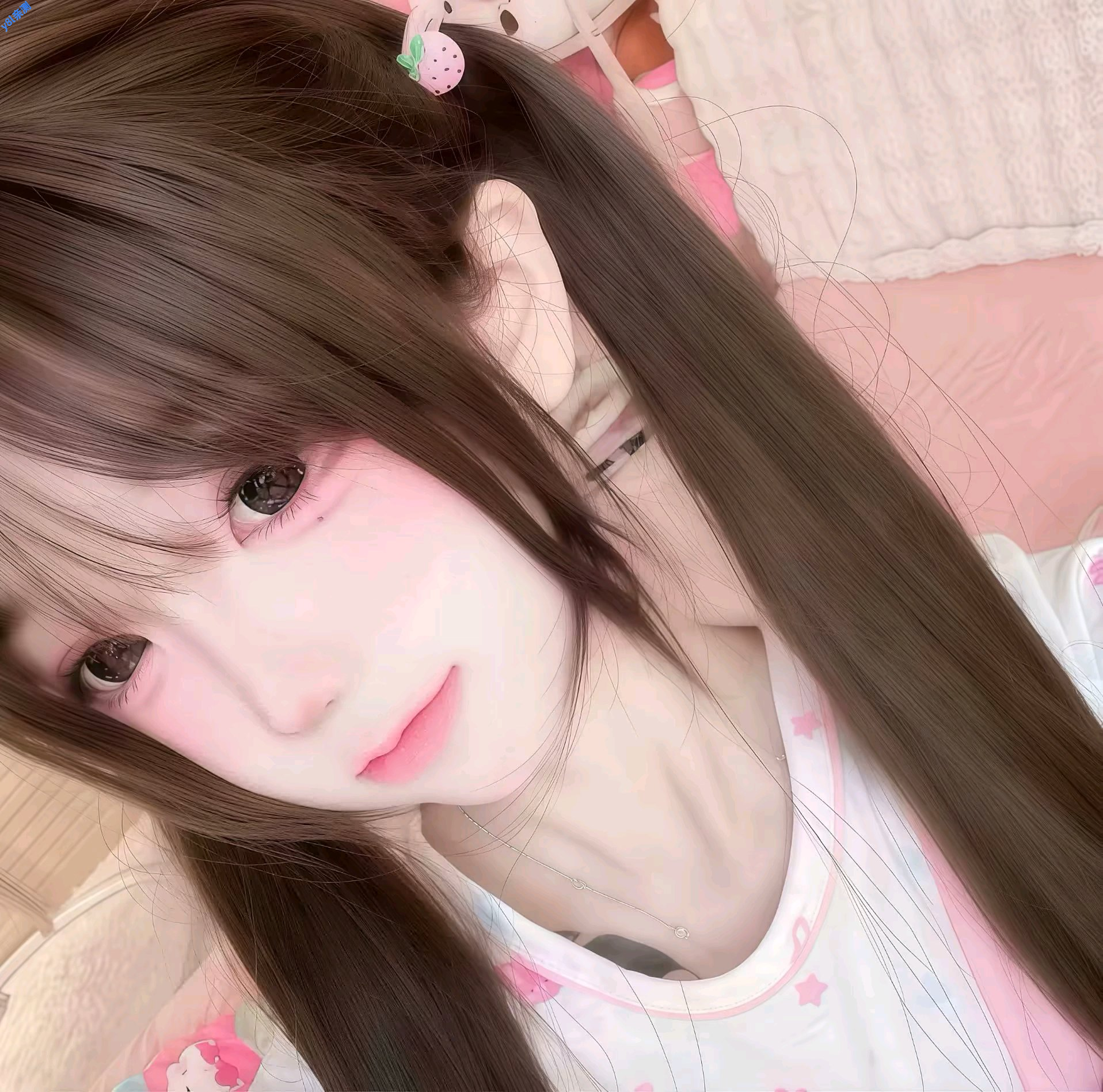 猪妞连点器初晴8.0无字版